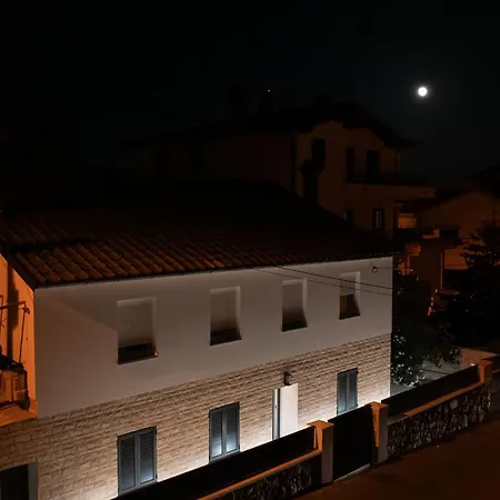 Apartment Nai With Private Parking And Jacuzzi Rijeka