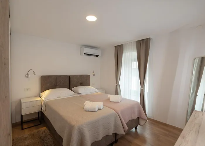 Apartman Nai With Private Parking And Jacuzzi Fiume