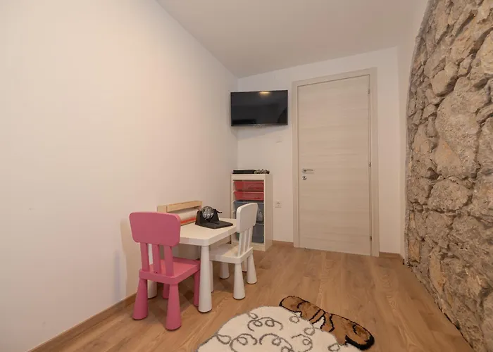 Lägenhet Nai With Private Parking And Jacuzzi Rijeka